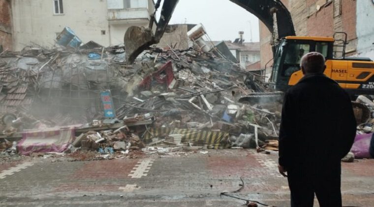 6 Şubat depremlerinde Şadoğlu Apartmanı’nda 14, Bulutlar Sitesi’nde ise 31