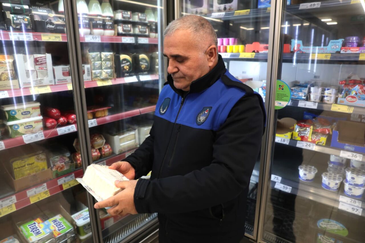 Battalgazi Belediyesi Zabıta Müdürlüğü ekipleri, ilçe genelindeki zincir ve yerel