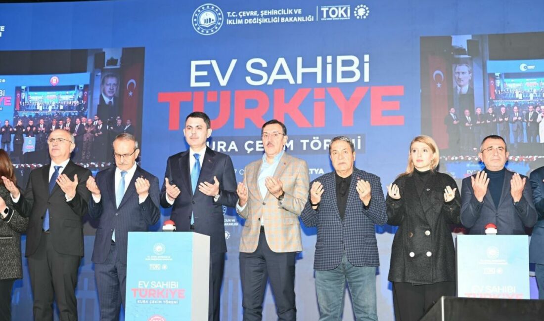 Cumhuriyet tarihinin en büyük sosyal konut hamlesi olan Ev Sahibi