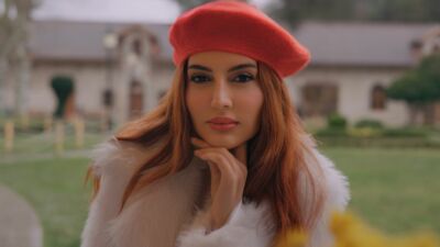 Arzu Efimia yeni şarkısı “Karşılıksız Aşk” ile, aşkın masum ve