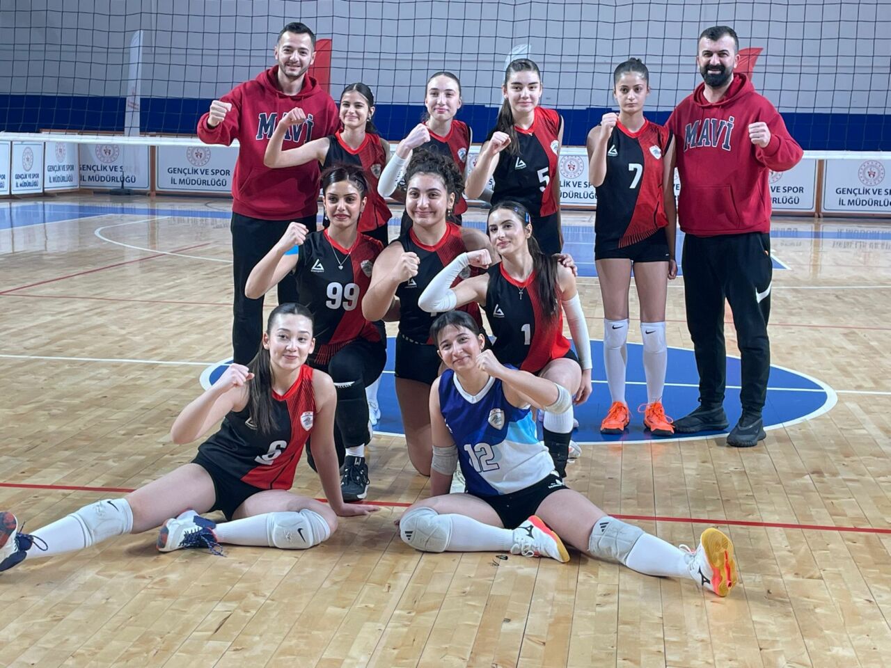 Türkiye Voleybol Federasyonu Kadınlar 2.lig 16. Gurupta mücadele eden; Malatya