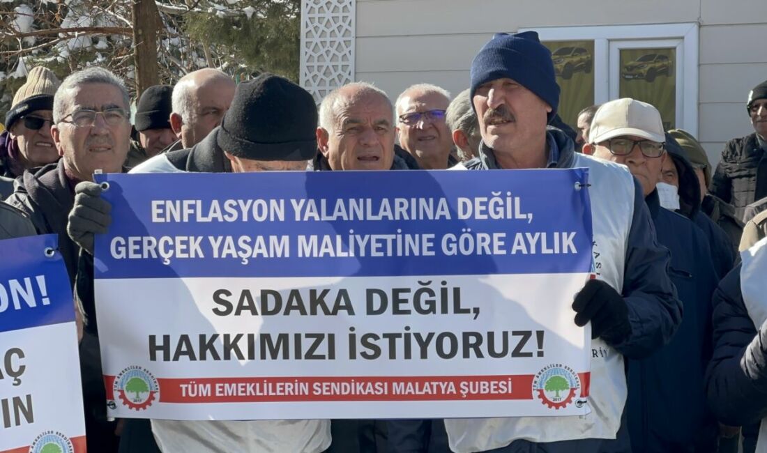Tüm Emeklilerin Sendikası Malatya Şubesi üyeleri, yılın ikinci gününde seyyanen
