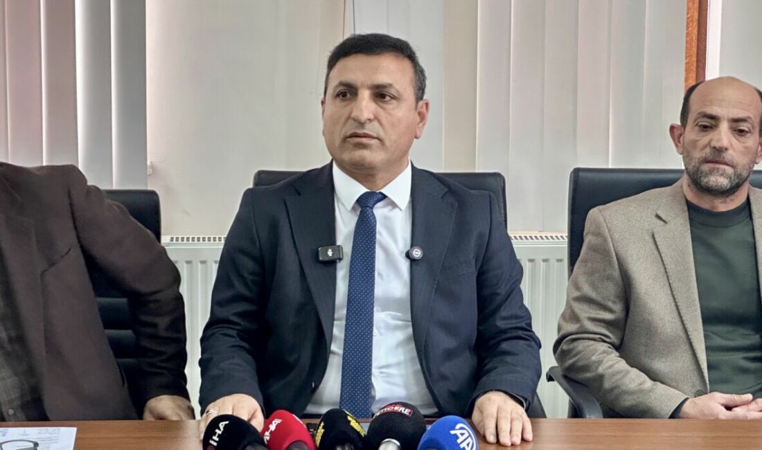 Yazıhan Belediye Başkanı Av. Abdulvahap Göçer, CHP Malatya Milletvekili Veli