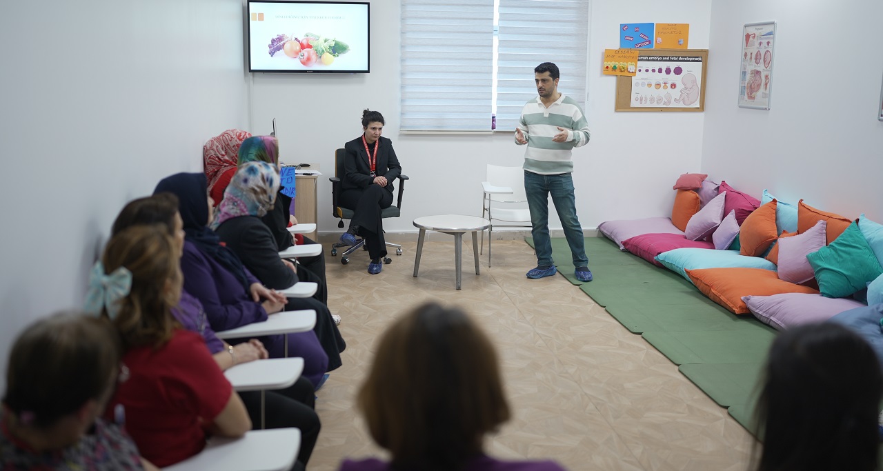 Malatya Eğitim ve Araştırma Hastanesi bünyesinde hizmet veren Menopoz Okulu’nda,