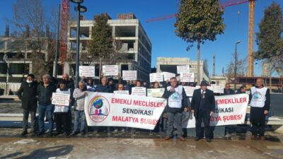 Birleşik Emekliler Sendikası’ndan Malatya’da Emekli Maaşları Protestosu Birleşik Emekliler Sendikası Malatya Şubesi, emekli maaşlarının yetersizliği ve artan