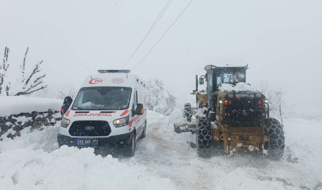 Malatya genelinde etkili olan yoğun kar yağışı nedeniyle Büyükşehir Belediyesi