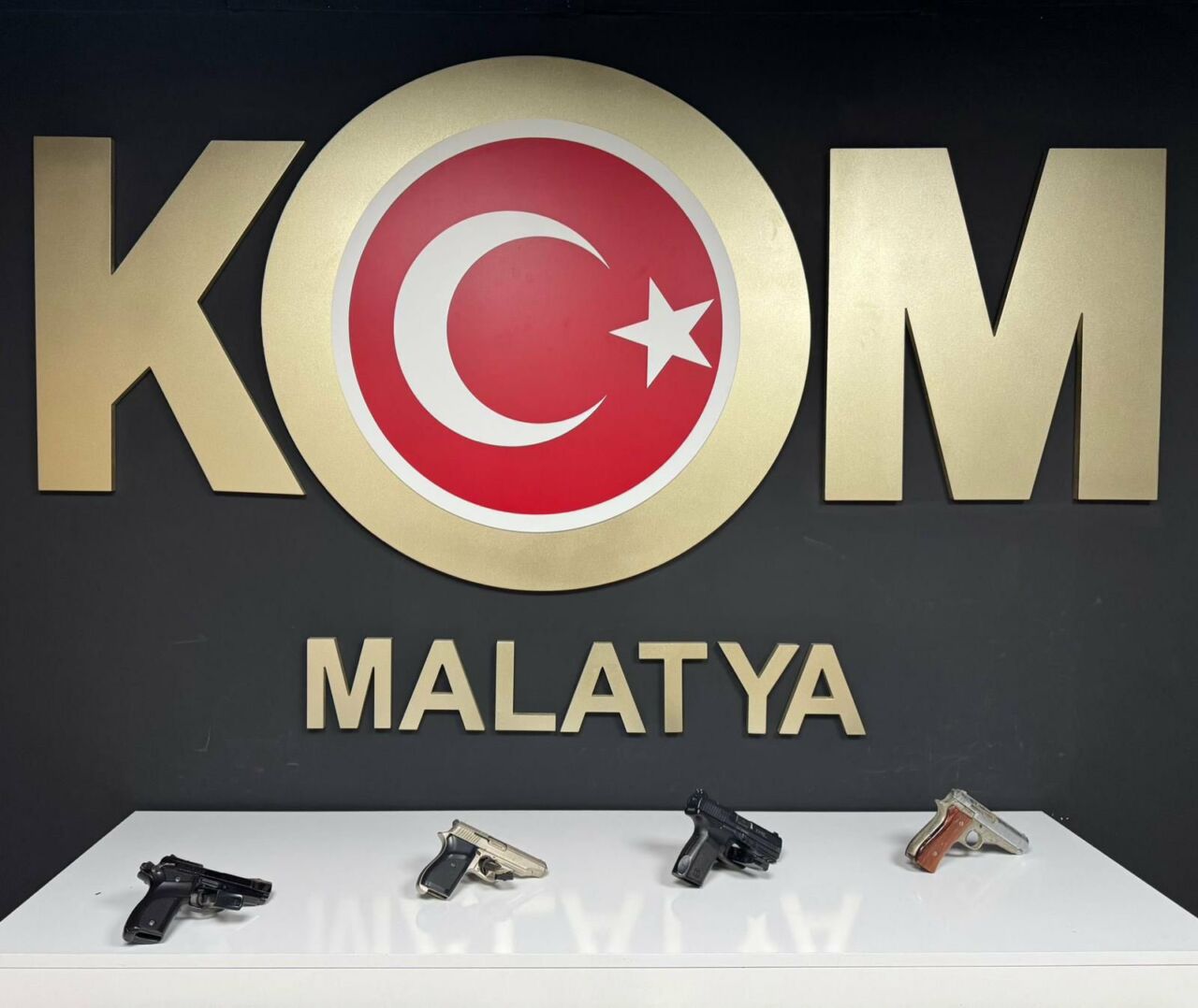 Malatya’da emniyet birimlerince kamu düzeni ve güvenliğinin sağlanmasına yönelik yürütülen