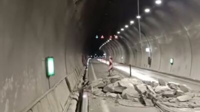 Malatya–Adıyaman karayolu üzerinde bulunan Erkenek Tüneli’nde meydana gelen küçük çaplı