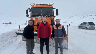 Doğanşehir’de Karla Mücadeleye Kaymakam Sungur’dan Ziyaret Doğanşehir’de etkili olan yoğun kar yağışı nedeniyle sahada görev yapan