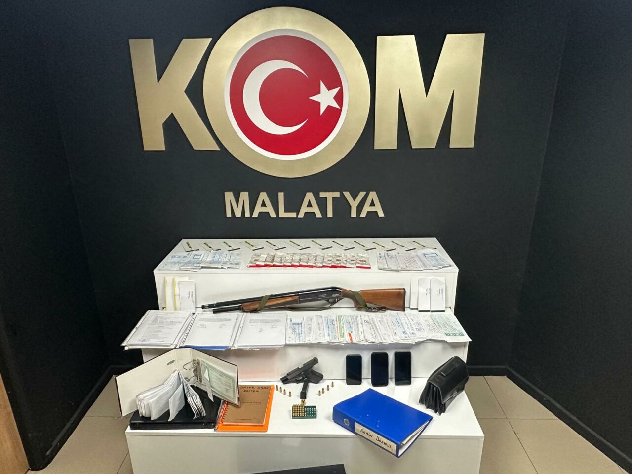 Malatya’da tefecilik suçuna yönelik düzenlenen eş zamanlı operasyonda faizle para