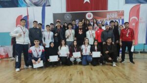 Ağrı’da düzenlenen Doğu Anadolu Muay Thai Bölge Şampiyonası’nda Malatyalı sporcular