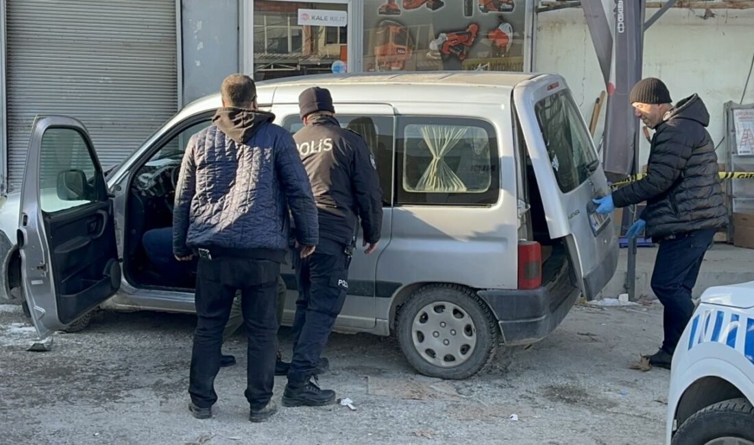 Malatya’nın Çavuşoğlu Mahallesi’nde seyir halindeyken kalp krizi geçiren 50 yaşındaki