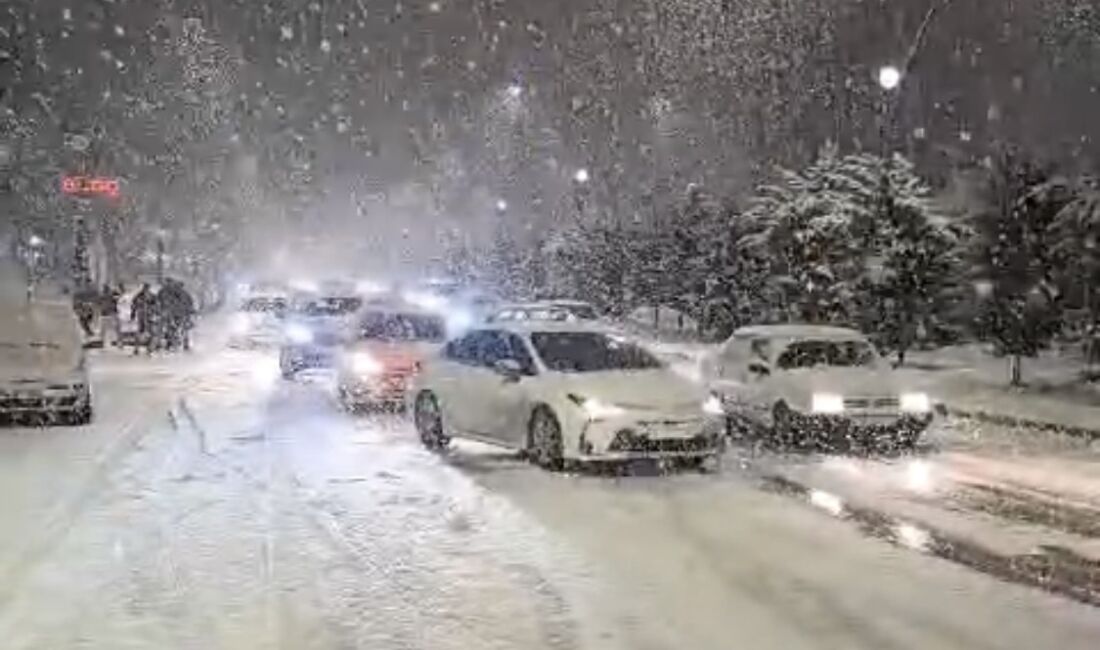 Malatya’da etkisini artıran kar yağışı ve buzlanma nedeniyle ulaşımda aksamalar