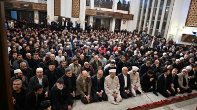 Diyanet İşleri Başkanı Safi Arpaguş, Malatya’da Miraç Kandili Programına Katıldı Diyanet İşleri Başkanı Prof. Dr. Safi Arpaguş’un katılımıyla Malatya’daki Karagözlüler