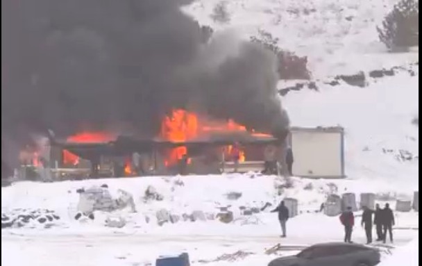 Malatya’da TOKİ şantiyeleri, son günlerde parasını alamadığını öne süren işçilerin