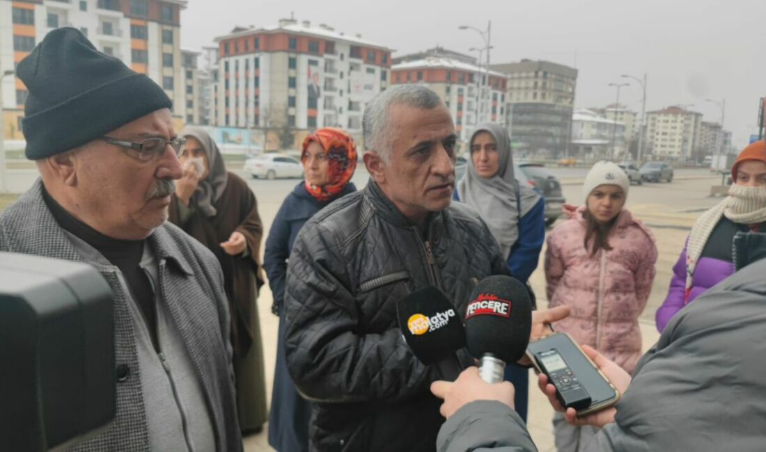 Malatya’nın Tandoğan Mahallesi’nde yapımı devam eden TOKİ konutlarında anahtarların yanlış