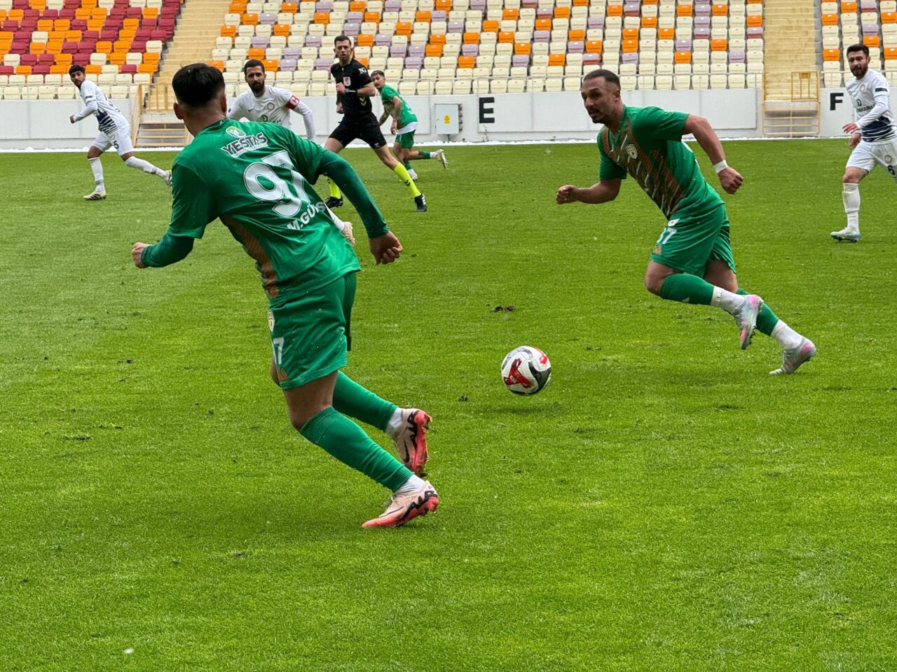 TFF 3. Lig’de Yeni Malatya Stadyumu’nda oynanan Malatya Yeşilyurtspor –
