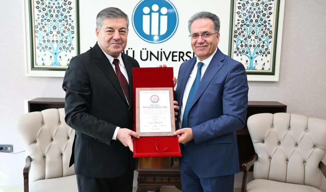Ürgenç Devlet Tıp Enstitüsü tarafından İnönü Üniversitesi Rektörü Prof. Dr.