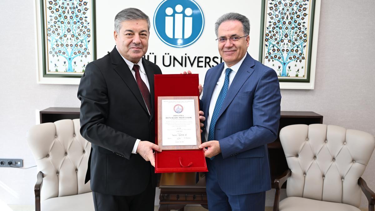 Ürgenç Devlet Tıp Enstitüsü tarafından İnönü Üniversitesi Rektörü Prof. Dr.