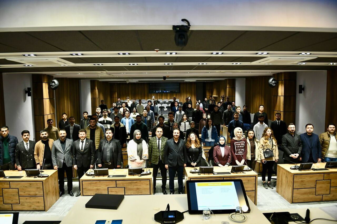 Yeşilyurt Belediyesi tarafından 2025 yılında hayata geçirilen Yeşilyurt Genç Meclisi’nin