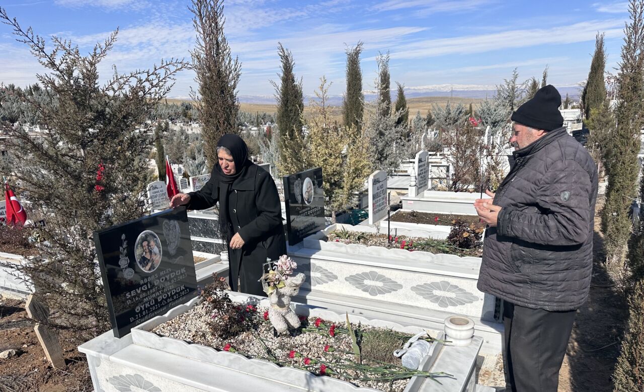 Asrın felaketinde 17 saniyede yıkılan 8 katlı binada hayatını kaybeden