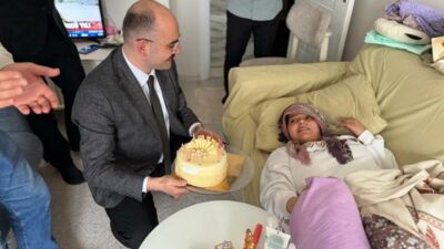 6 Şubat 2023 depremlerinde sol bacağını kaybeden 24 yaşındaki Ahsen