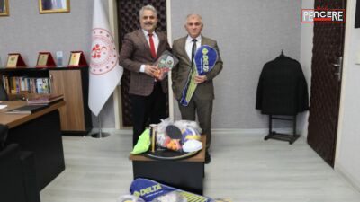 Malatya’da gençlerin spora erişimini artırmak amacıyla başlatılan sportif malzeme dağıtımı
