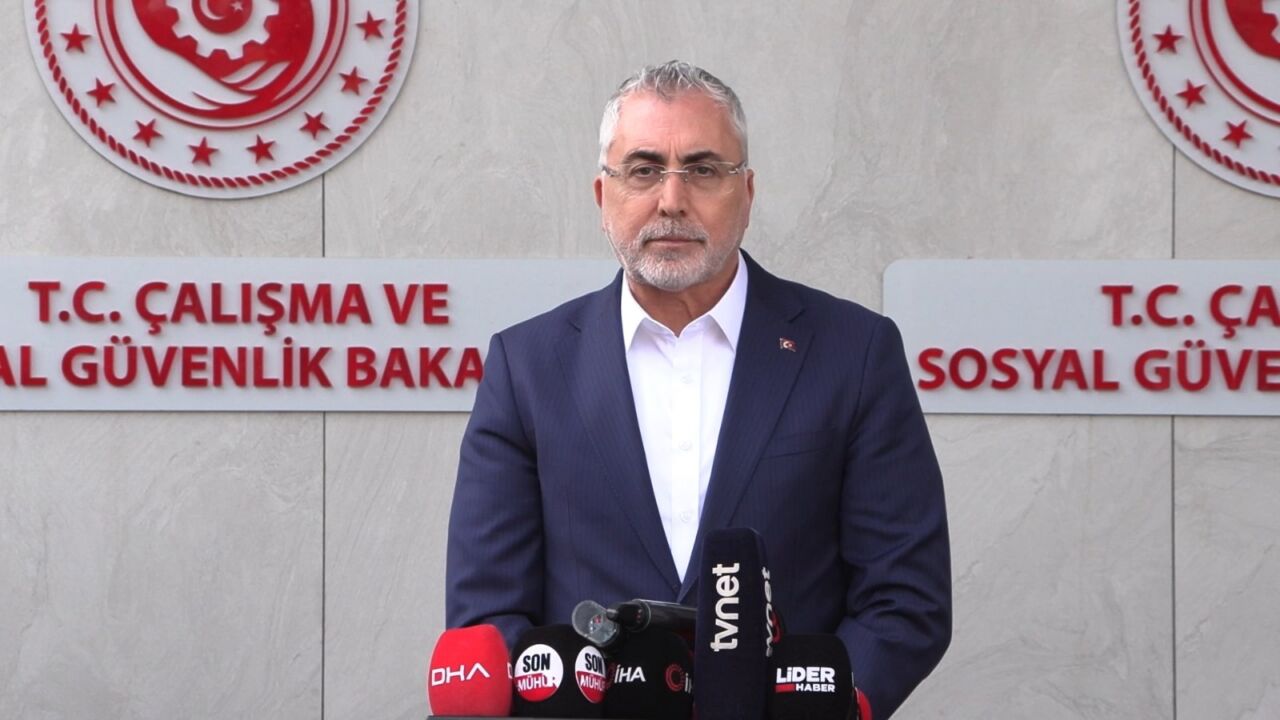 Çalışma ve Sosyal Güvenlik Bakanı Vedat Işıkhan, SGK borçlarının tecilinde