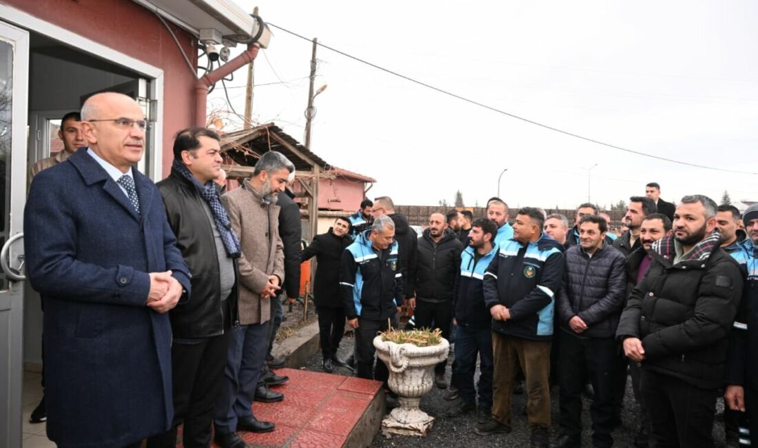 Malatya Büyükşehir Belediye Başkanı Sami Er, deprem sonrası yeniden inşa