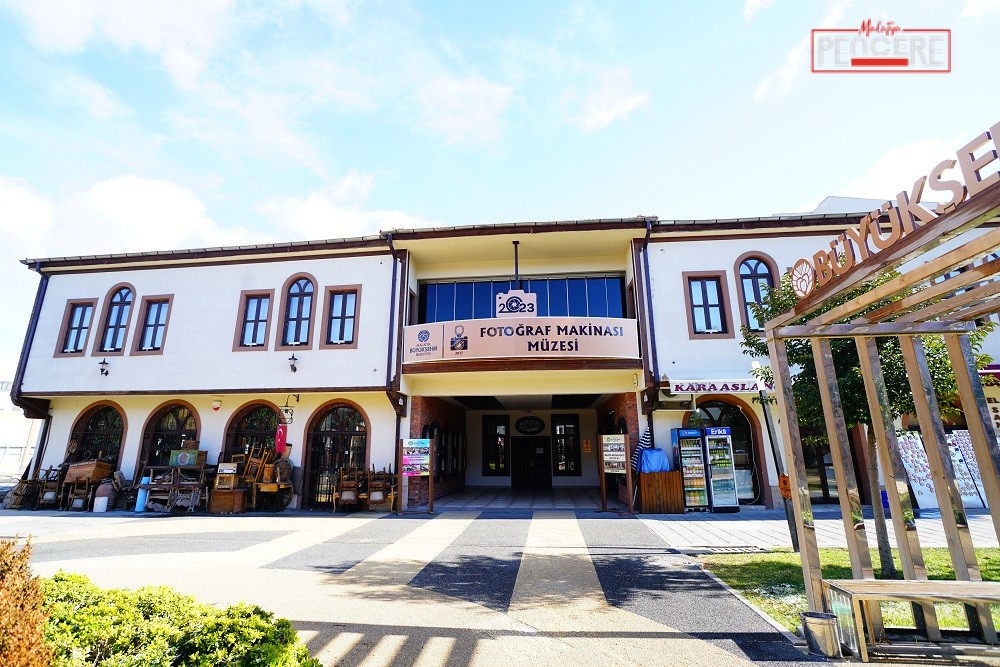 Malatya Fotoğraf Makinesi Müzesi 1876’dan günümüze uzanan 2 bin 23