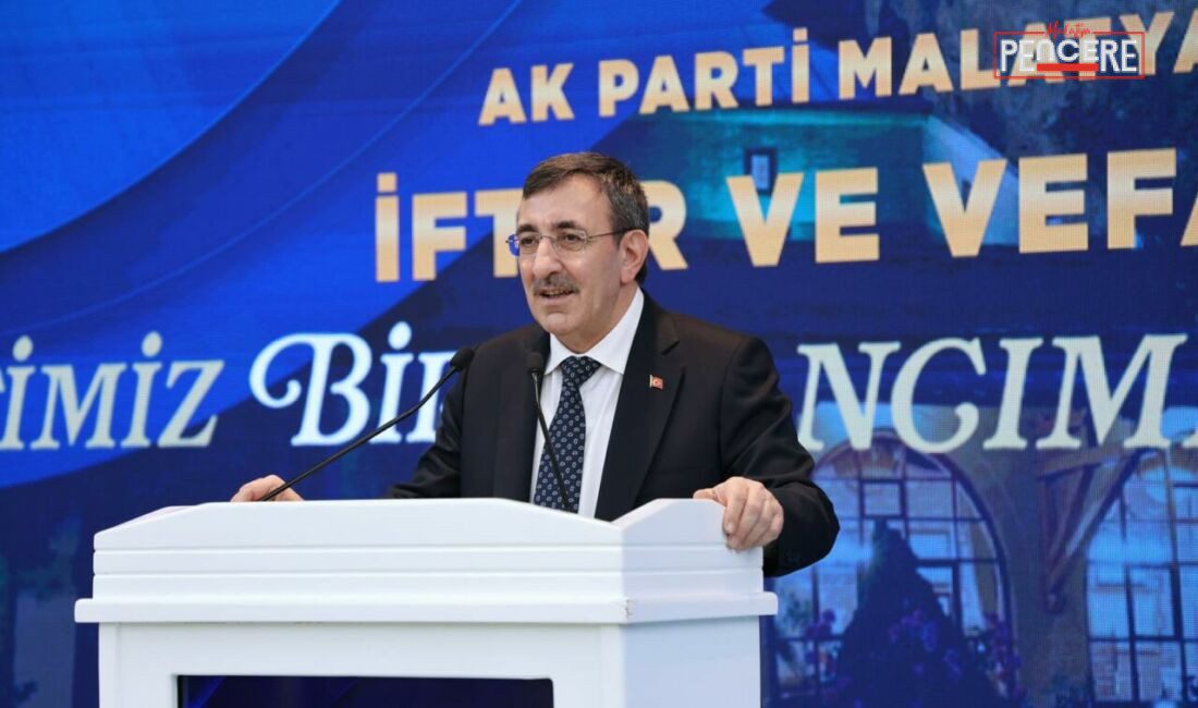Cumhurbaşkanı Yardımcısı Cevdet Yılmaz, Malatya ziyaretinde AK Parti İl Başkanlığı’nın