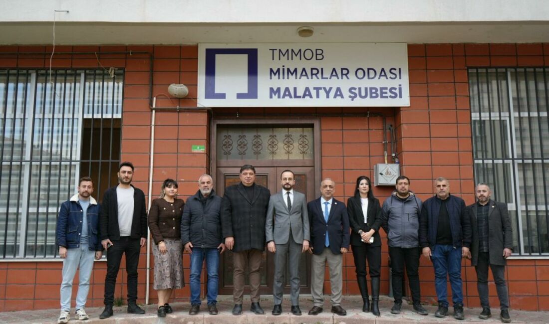 Malatya Gazeteciler ve Televizyoncular Cemiyeti (MGTC) Başkanı Mehmet Aydın ve