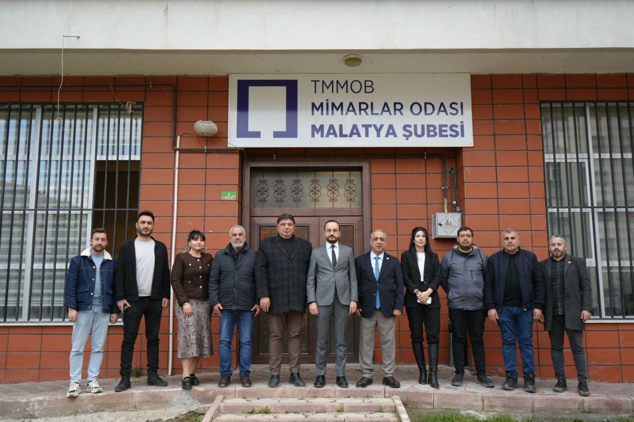 Malatya Gazeteciler ve Televizyoncular Cemiyeti (MGTC) Başkanı Mehmet Aydın ve