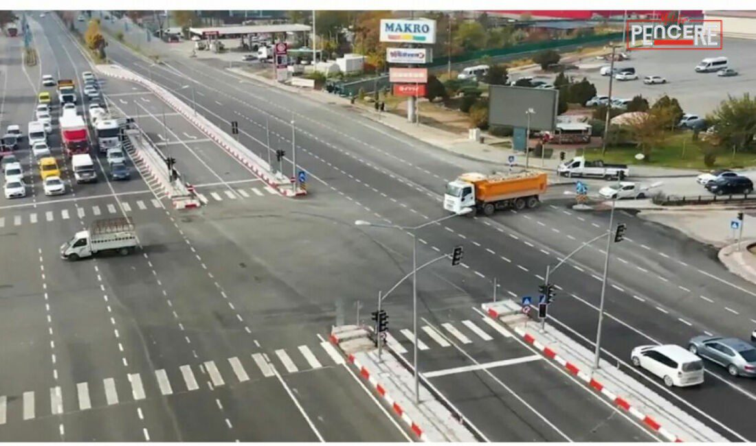 Trafik güvenliğini artırmak amacıyla akıllı ulaşım sistemleri, dijital ekranlar ve