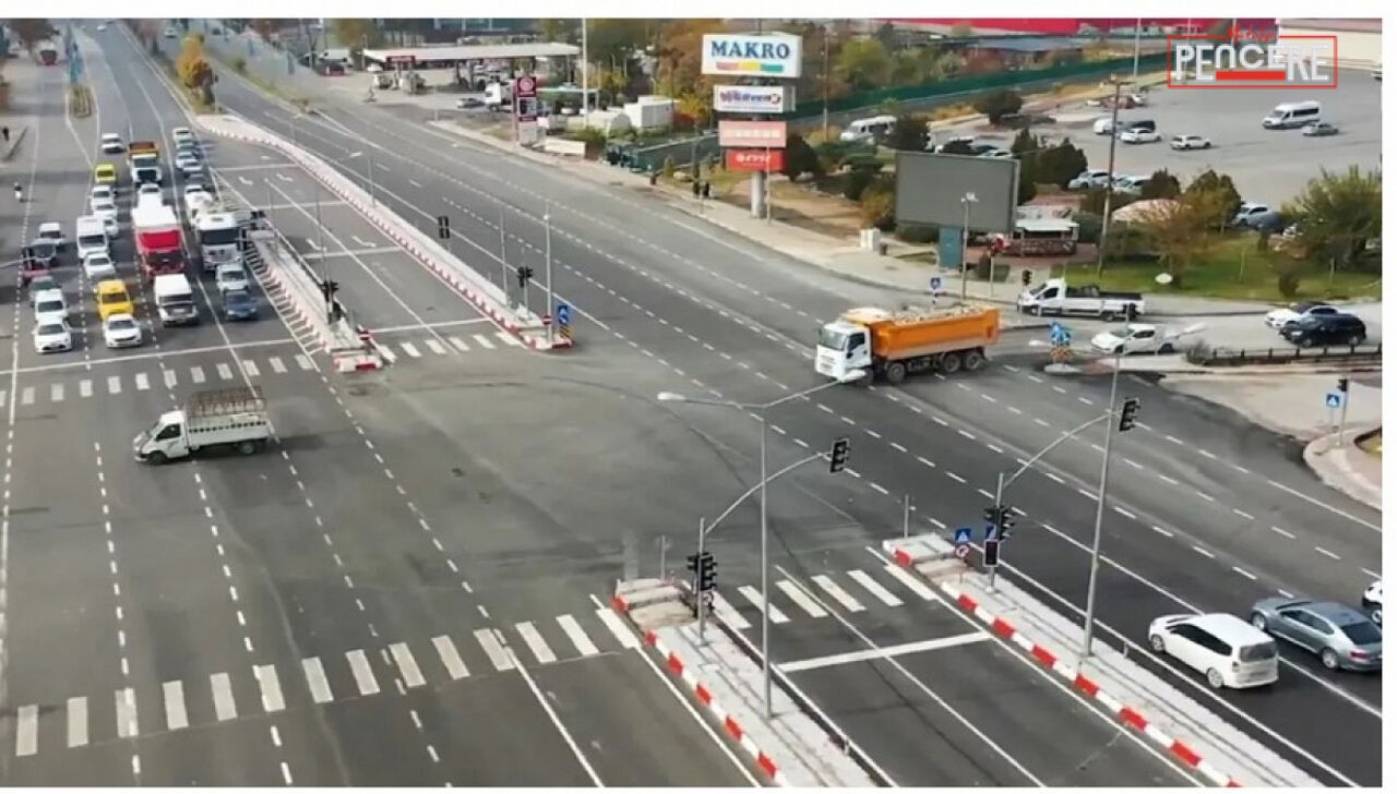 Trafik güvenliğini artırmak amacıyla akıllı ulaşım sistemleri, dijital ekranlar ve
