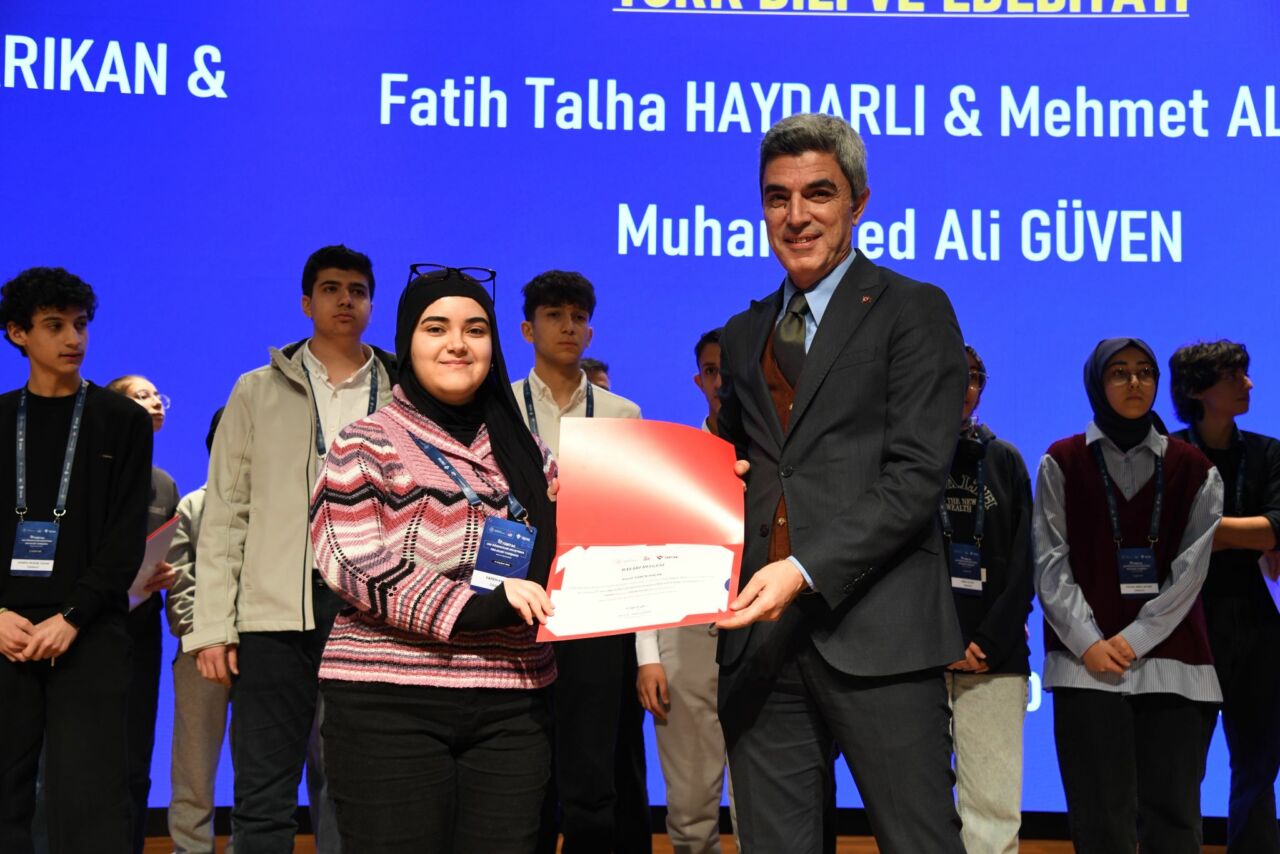 TÜBİTAK Lise Öğrencileri Araştırma Projeleri Yarışması Bölge Sergisi'nde büyük bir
