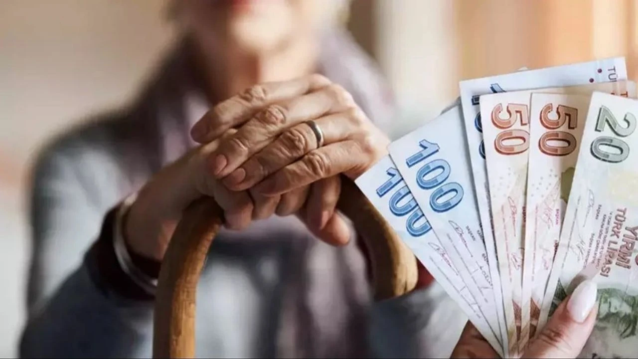 2026 yılı emekli maaşlarına yapılan zamların ardından bankaların promosyon kampanyalarında