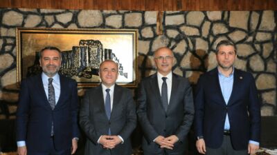 Elazığ’da gerçekleştirilen üst düzey temaslarda, bölgesel kalkınmanın turizm ekseninde güçlendirilmesi