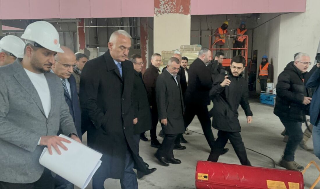 Kültür ve Turizm Bakanı Mehmet Nuri Ersoy, Malatya’da depremde ağır