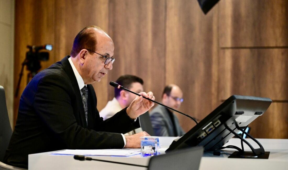 Yeşilyurt Belediye Başkanı Prof. Dr. İlhan Geçit, 6 Şubat depremlerinin