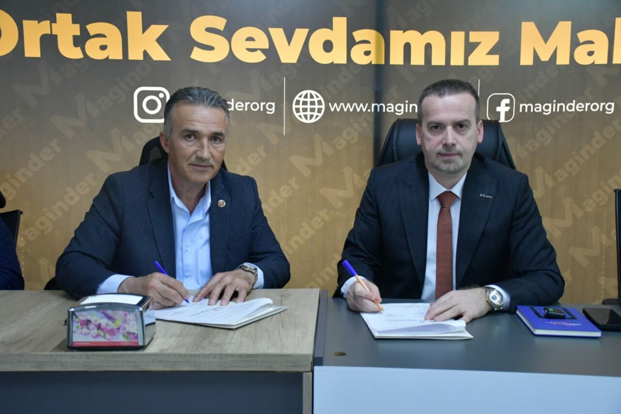 MAGİNDER ile Hekimhan Muhtarlar Derneği arasında imzalanan kardeş dernek protokolüyle