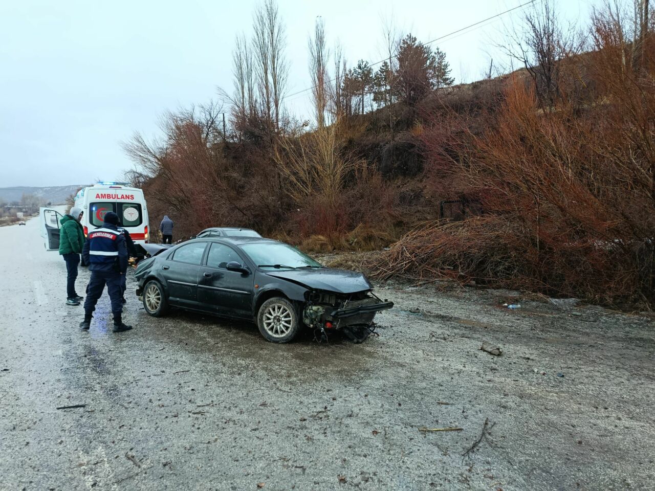 Malatya-Adıyaman kara yolunda Doğanşehir ilçesi Sürgü mevkiinde meydana gelen trafik