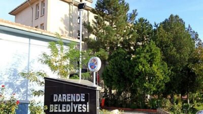 Darende Belediyesi 10 İş Yerini Açık Artırmayla Satışa Çıkarıyor Darende Belediyesi, İbrahimpaşa Mahallesi’nde bulunan belediyeye ait 10 iş yerini