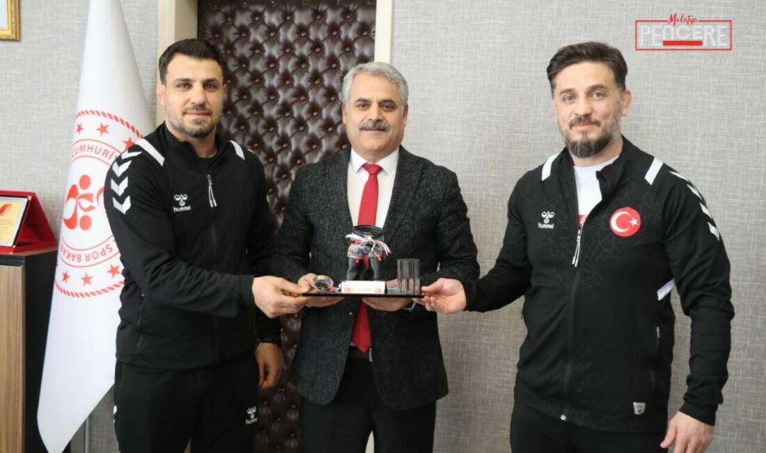 Malatya’yı farklı yaş kategorilerinde düzenlenen Grekoromen Güreş Türkiye Şampiyonalarında temsil