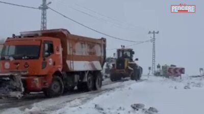 Darende ilçesine bağlı Palanga Mahallesi’nde yoğun kar yağışı ve tipi