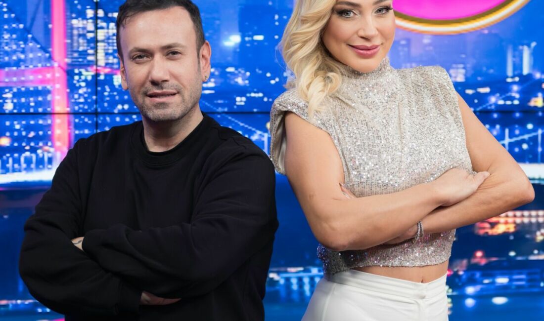 Özlem Esra Ada’nın sunduğu Pembe Masa programına konuk olan iletişim
