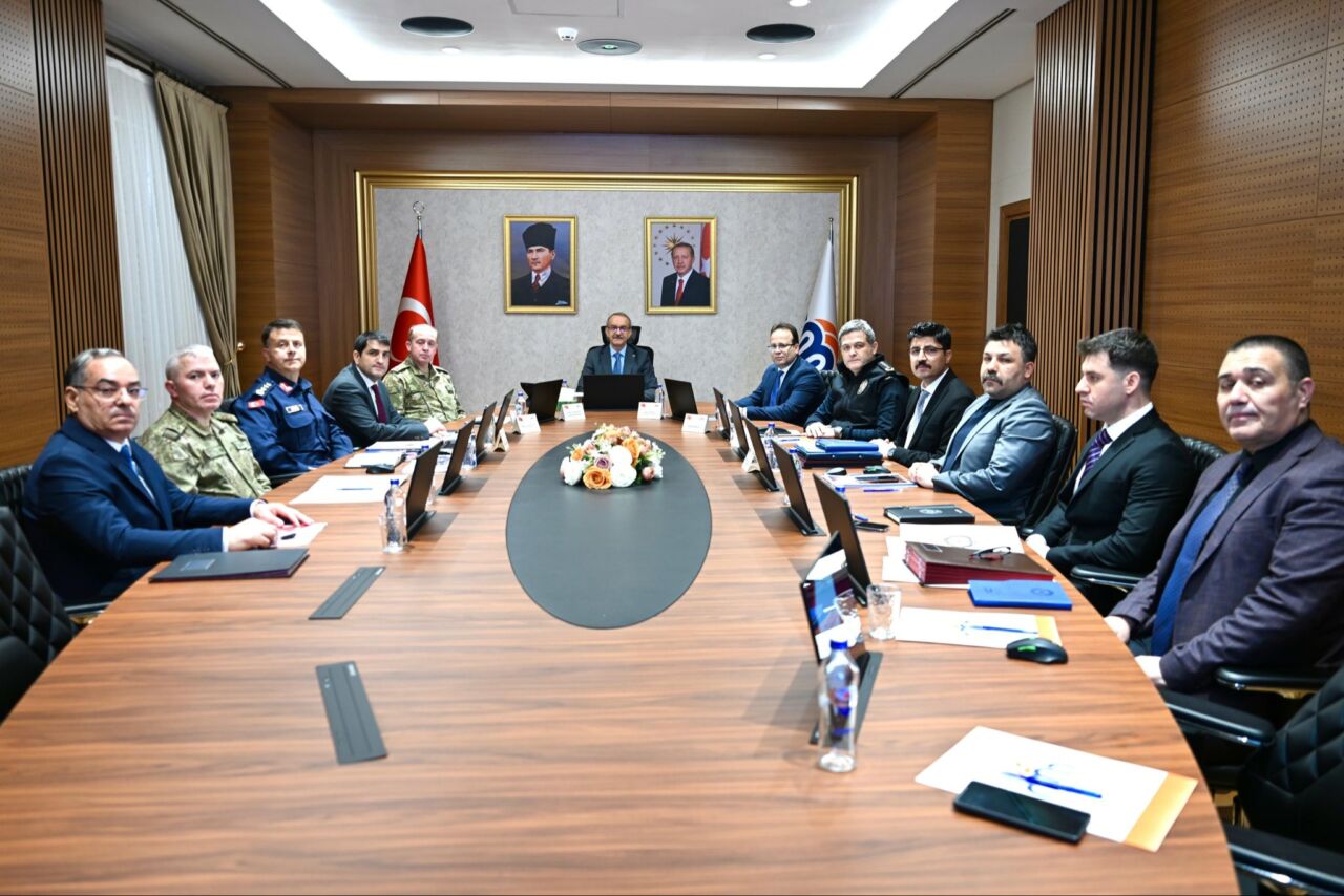 Malatya Valisi Seddar Yavuz başkanlığında gerçekleştirilen İl Güvenlik, Asayiş ve
