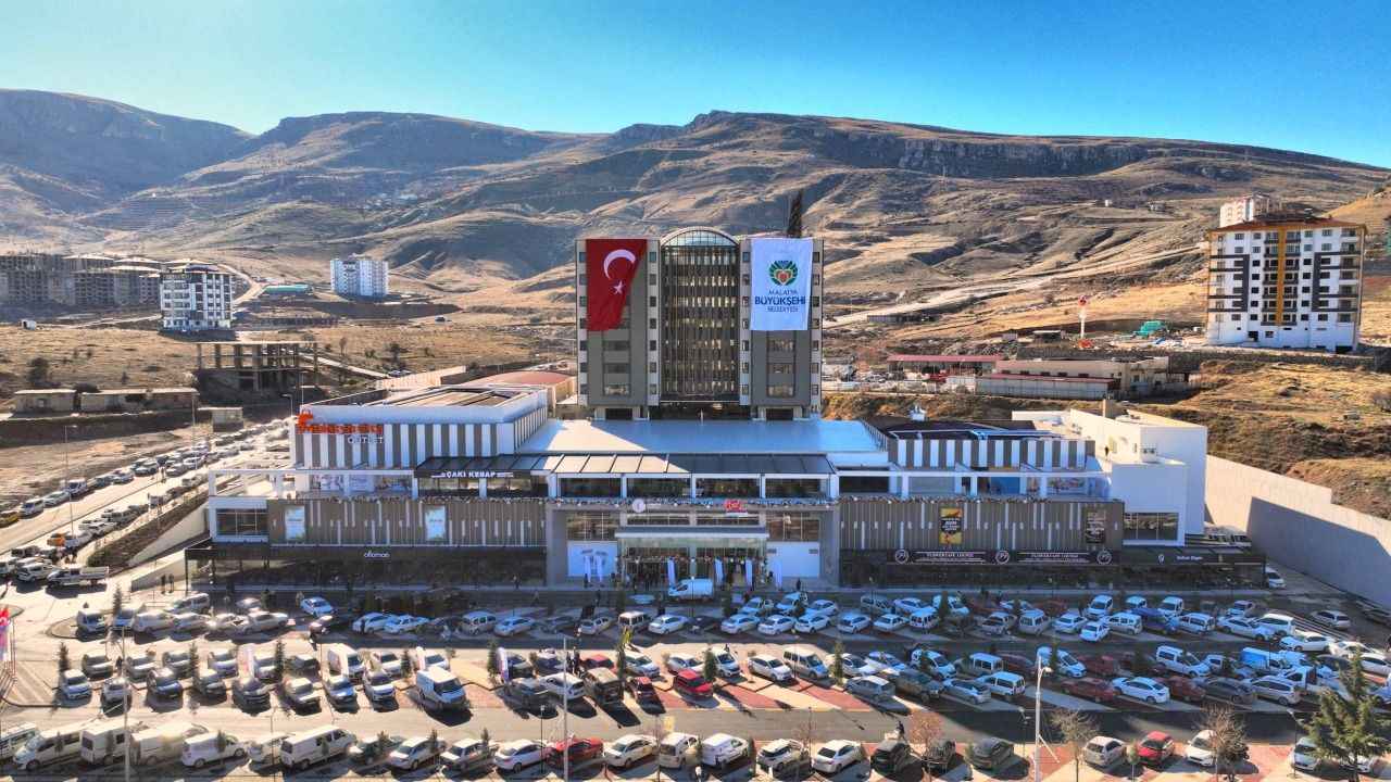 Arapgir’in kültürel mirasını, geçmişten günümüze uzanan yaşam izlerini ve tarihi
