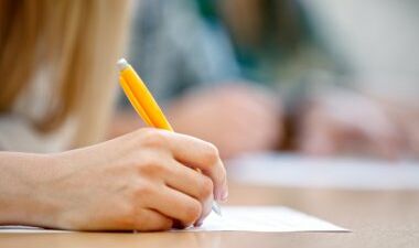 Milli Eğitim Bakanlığı tarafından yayımlanan yeni yönetmelikle birlikte yük, eşya