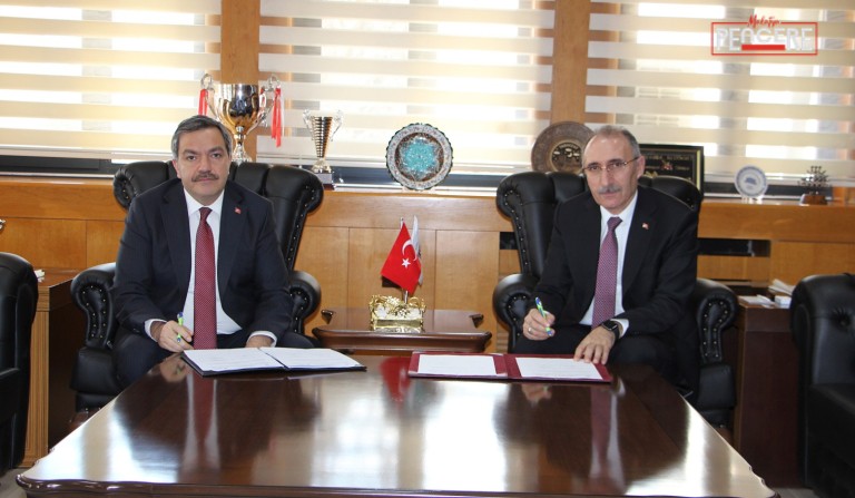 Malatya Turgut Özal Üniversitesi ve Fırat Üniversitesi, “Üniversite-Sanayi” iş birliği